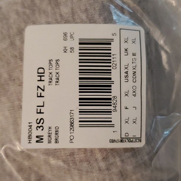 Adidas Jogging suit - Picture 2 of 8